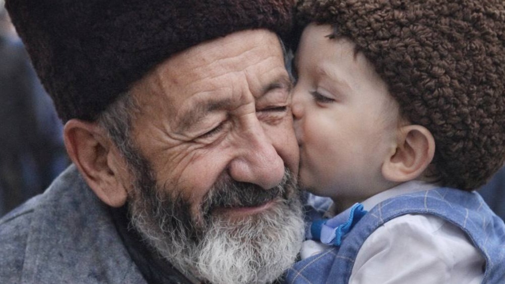 <p>Mehdi Fəyyazlı:&nbsp;Bir ad, bir nəsil</p>