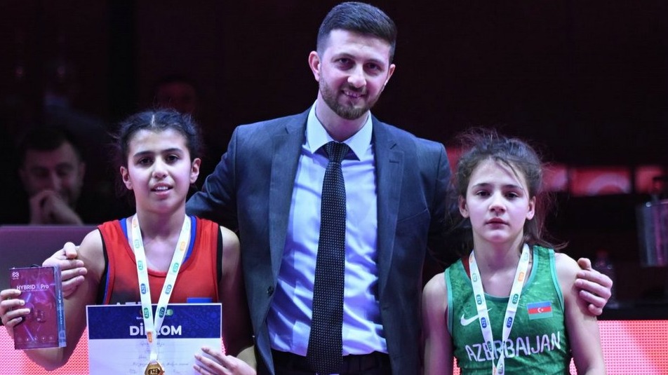 <p>Yeniyetmə qızların ölkə birinciliyi başa çatıb</p>