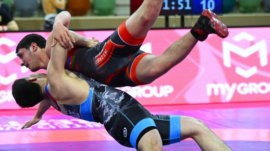 <p>Gəncədə ilk çempionlar bəlli olub&nbsp;</p>