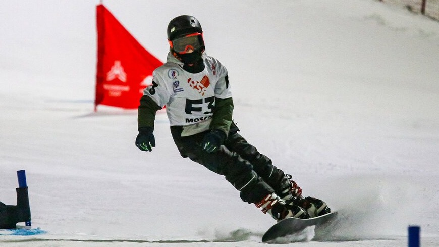 <p>Olimpiadada sərbəst xizək yarışları hava&nbsp;şəraitinə görə təxirə salınıb</p>