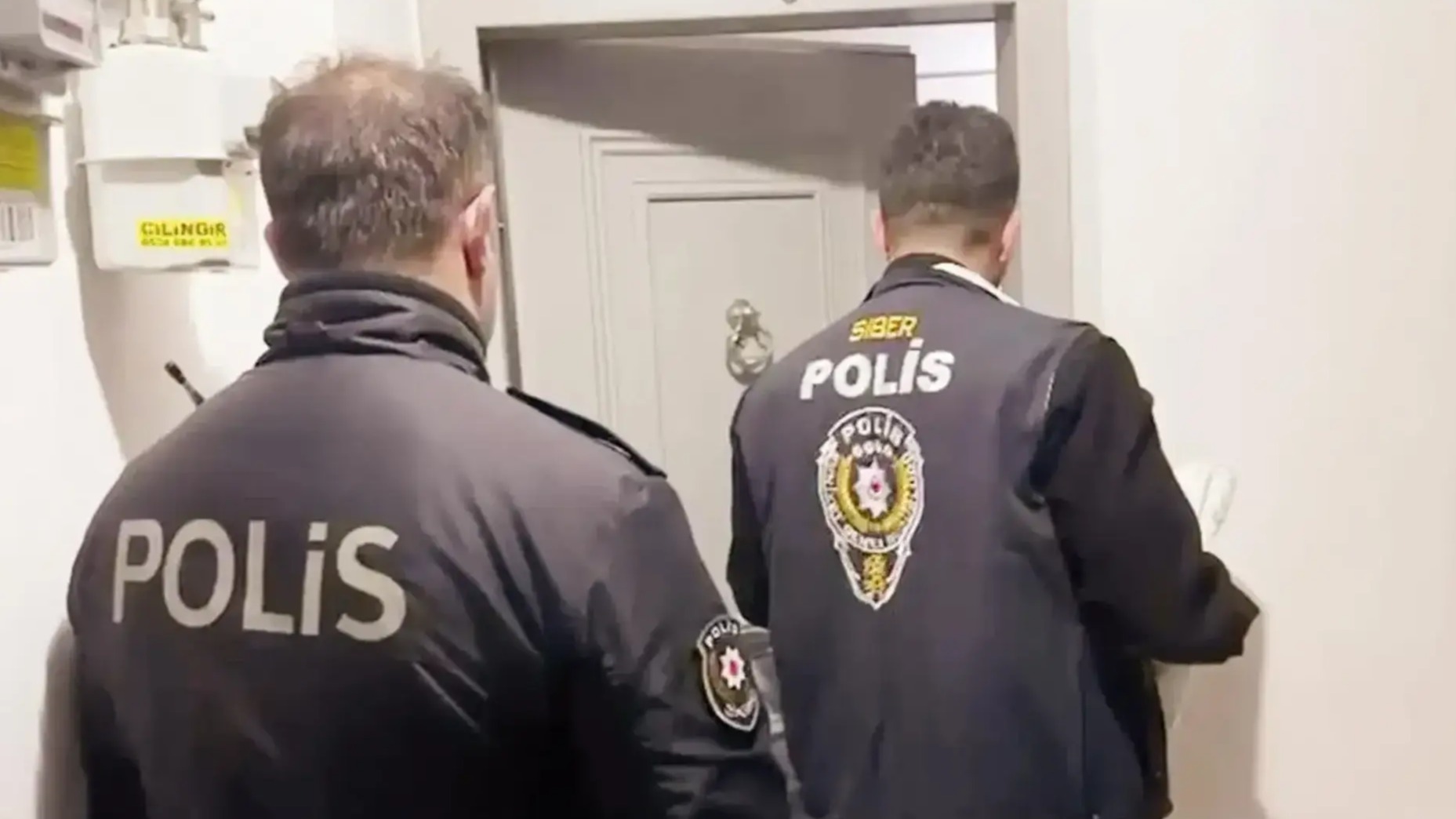 <p>Qanunsuz mərc oyunları ilə bağlı 32&nbsp;təqsirləndirilən şəxs saxlanılıb</p>