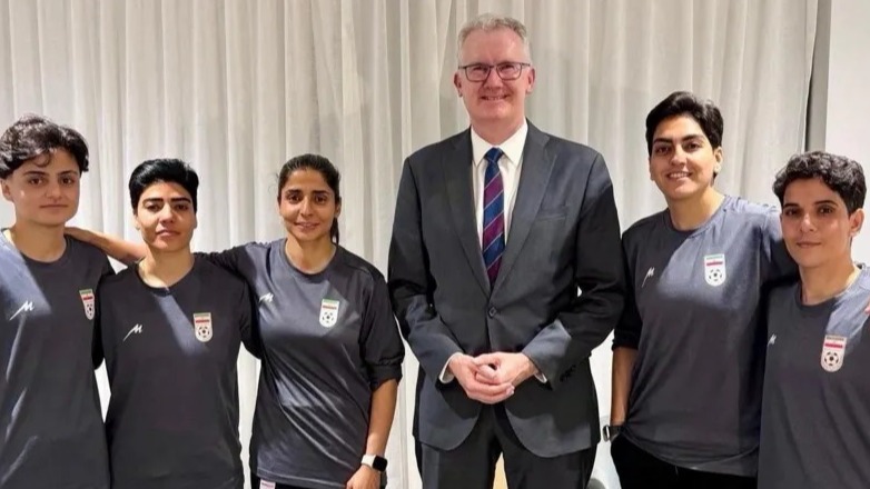 <p>Avstraliya beş iranlı futbolçuya sığınacaq verib</p>