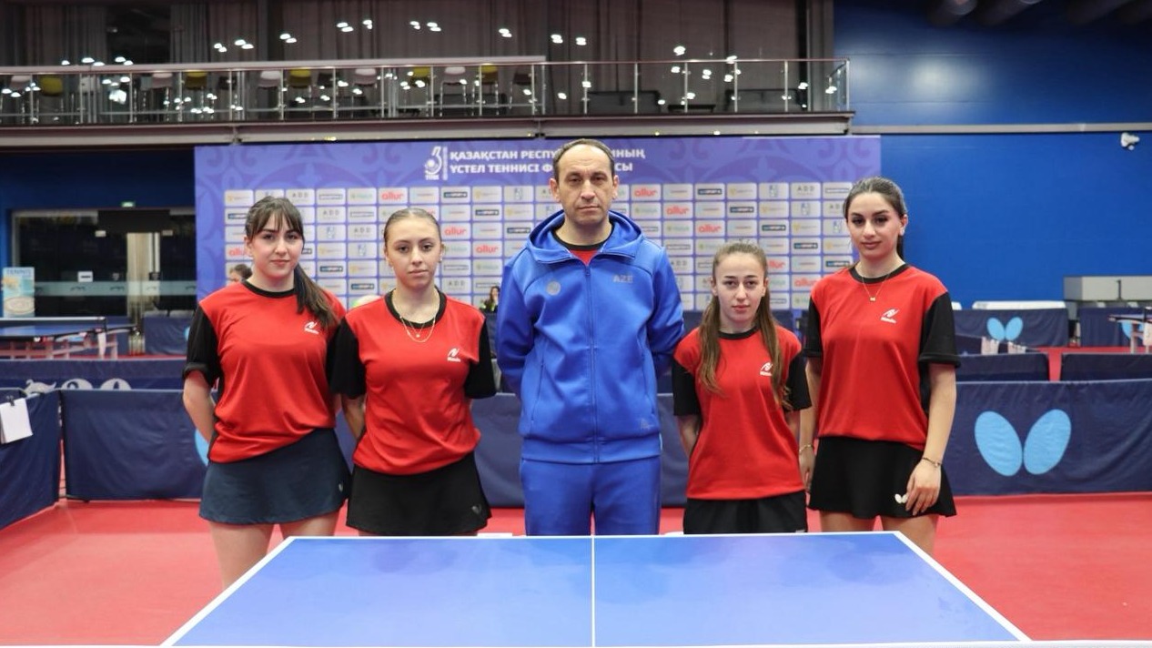 <p>Qadın millimiz Avrasiya Liqasında debütünü "gümüş"lə qeyd edib </p>