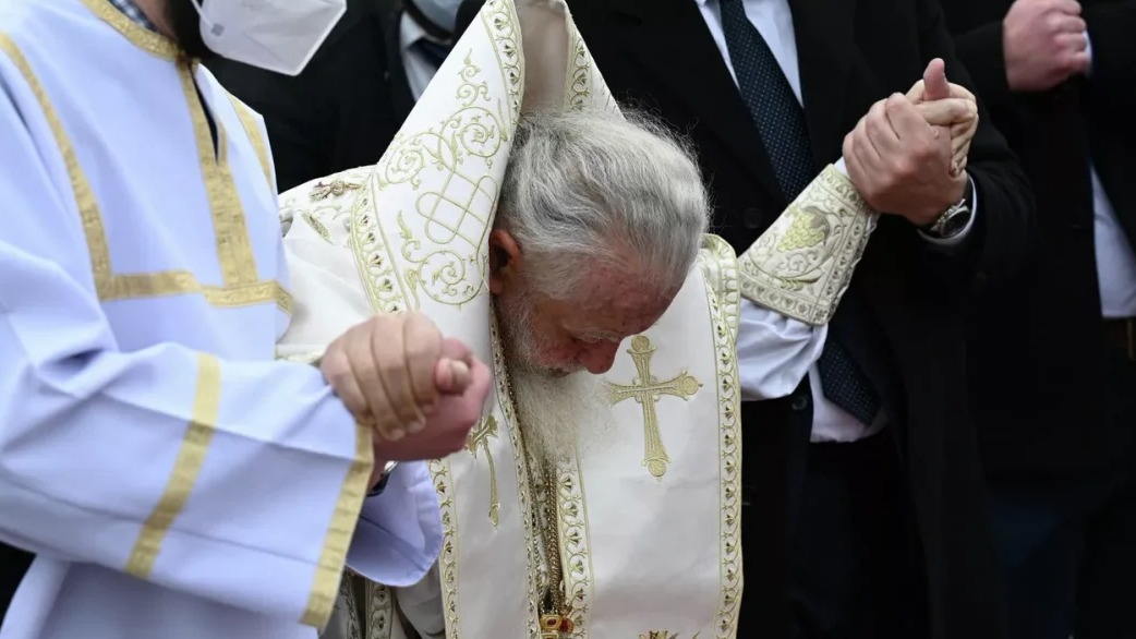 <p>Bütün Gürcüstanın Katolikos-Patriarxı II İlya&nbsp;94 yaşında vəfat edib</p>