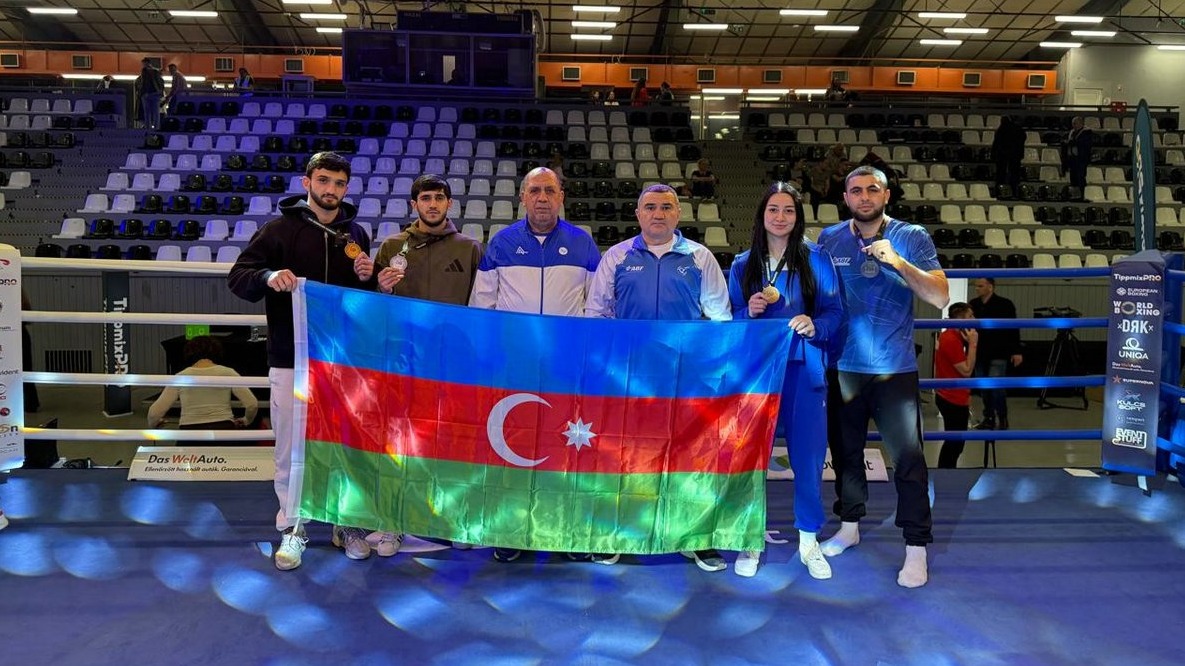 <p>Azərbaycan boksçuları Macarıstanda keçirilən</p>