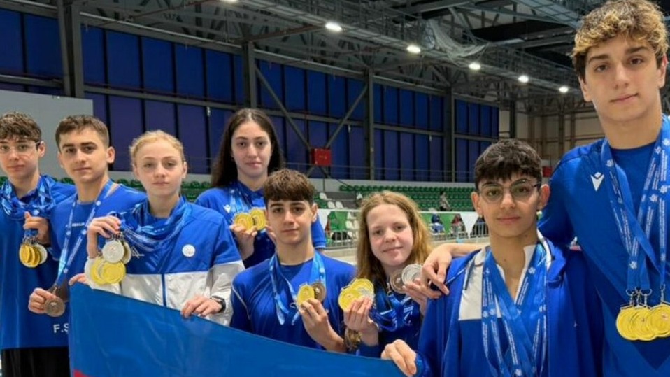 <p>Üzgüçülərimiz Kutaisidə 8 nəfərlə&nbsp; 47 medal qazanıblar&nbsp;</p>