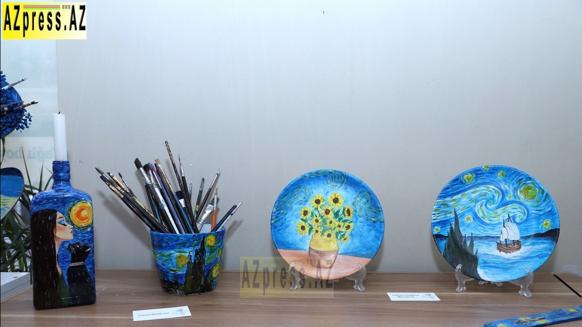 <p>Vinsent Van Qoqun xatirəsinə həsr olunmuş&nbsp;"Van Qoq İzində" adlı qrup sərgisi keçirilib +FOTO=24</p>