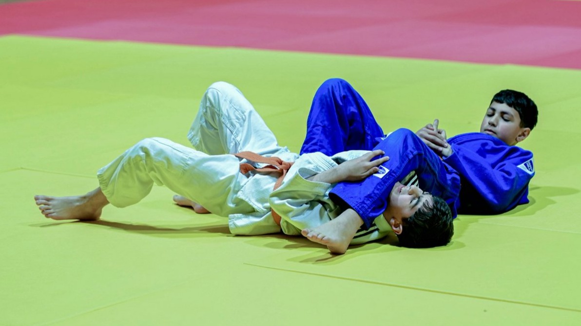 <p>Gəncədə 100-dən çox cüdoçu yeni kəmərlər&nbsp;uğrunda imtahandan keçib</p>