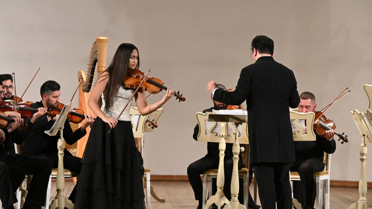 <p>Qara Qarayev adına Azərbaycan Dövlət Kamera&nbsp;Orkestrinin növbəti konsert proqramı təqdim olundu</p>