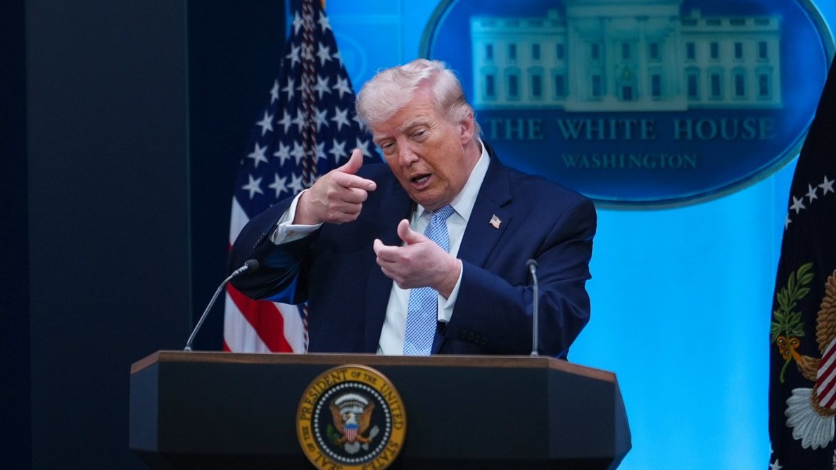 <p>Tramp bu gecə İranı məhv edəcəyinə söz verib</p>