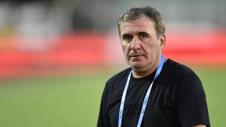 <p>Qeorqe Haqi Rumıniya millisinin baş məşqçisi postunda Mirça Luçeskunu əvəzləyib</p>