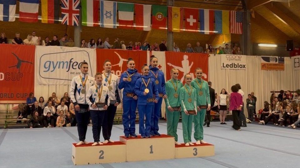 <p>Azərbaycanlı gimnastlar Dünya Kubokunda qızıl medal qazandılar</p>