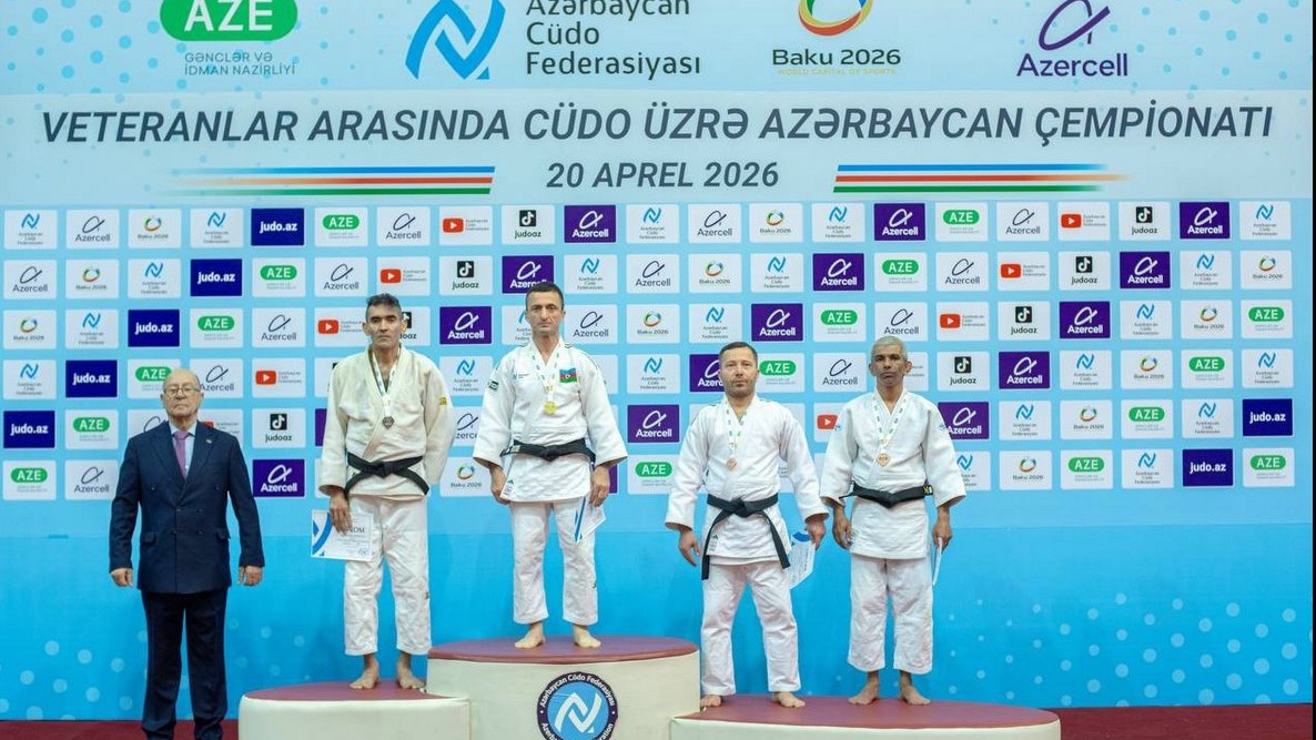 <p>Azərbaycan veteranlar arasında cüdo üzrə&nbsp;ölkə çempionatına ev sahibliyi edib</p>