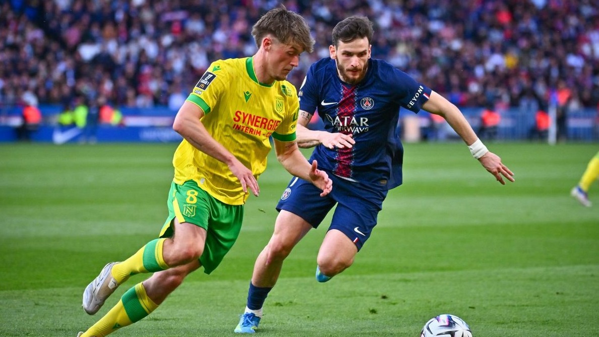 <p>"PSJ" "Nant"ı darmadağın etdi</p>