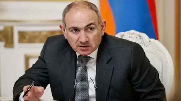 <p>Paşinyan Türkiyə bayrağının yandırılmasını pisləyib</p> 