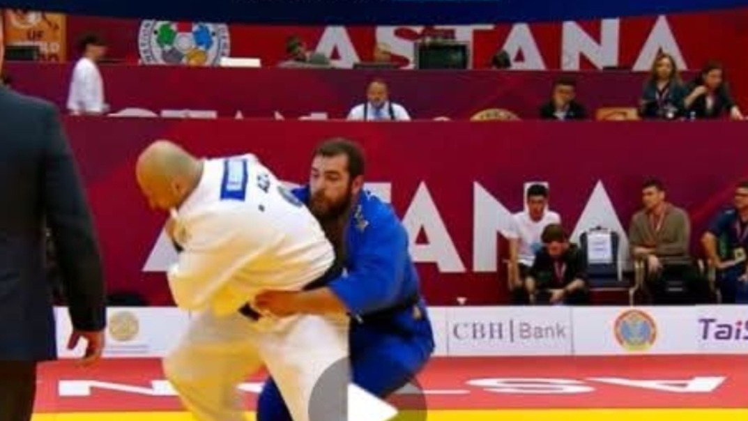 <p>Uşanqi Kokuari Astana "Böyük Dəbilqə"sində gümüş medal qazanıb&nbsp;</p>