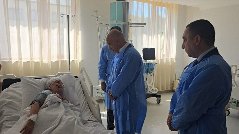 <p><em><strong>Masallıda şəhid anası xəstəxanada ziyarət olunub</strong></em></p>