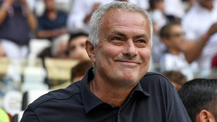 <p>Mourinyo və "Real Madrid" artıq 2029-cu ilə&nbsp;qədər müqavilə imzalayıblar</p>