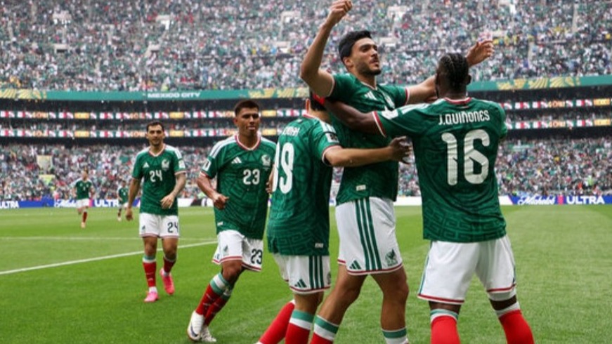 <p>Futbol üzrə dünya çempionatına start verilib</p>
<p> </p>