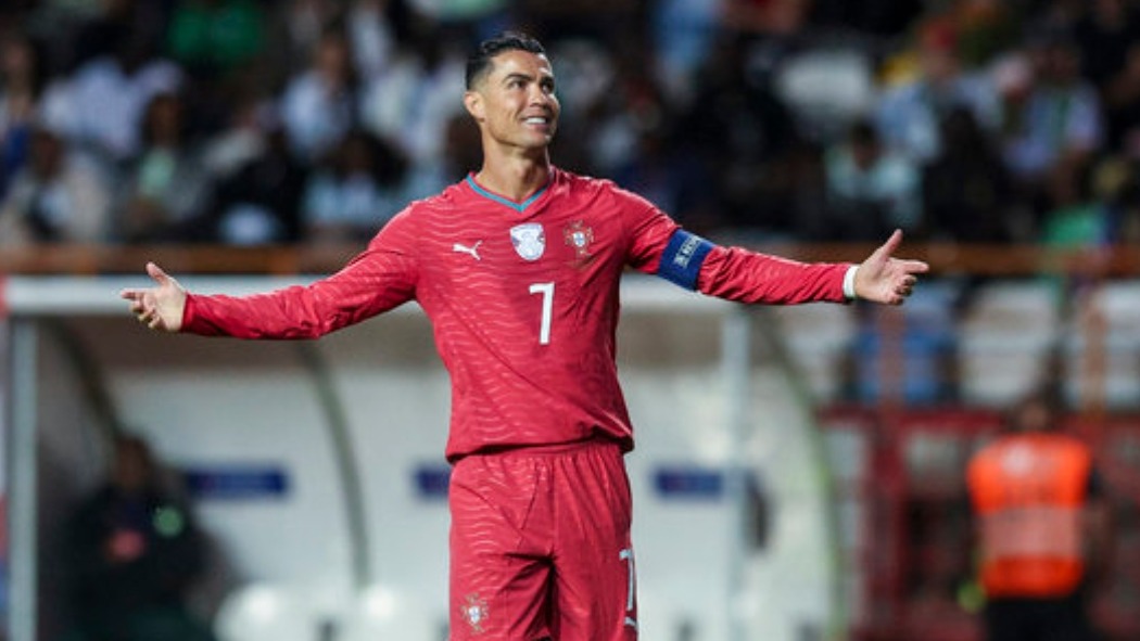 <p>Ronaldo əliboş qalıb, Harri Keynsə mundiala dublla başlayıb</p>