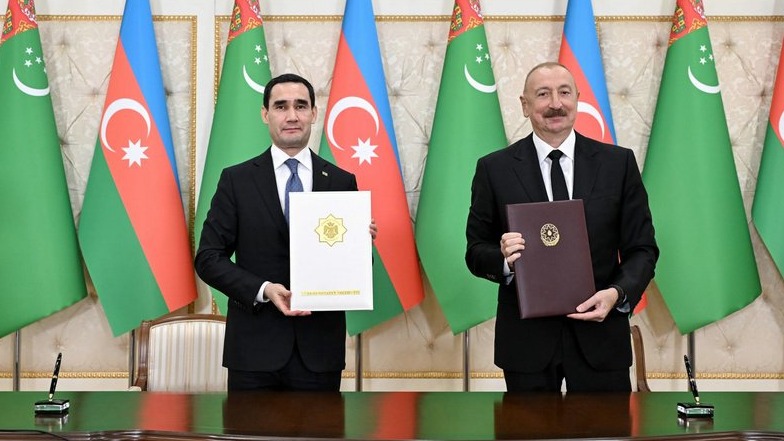 <p>Azərbaycan-Türkmənistan sənədləri mübadilə olunub</p> 