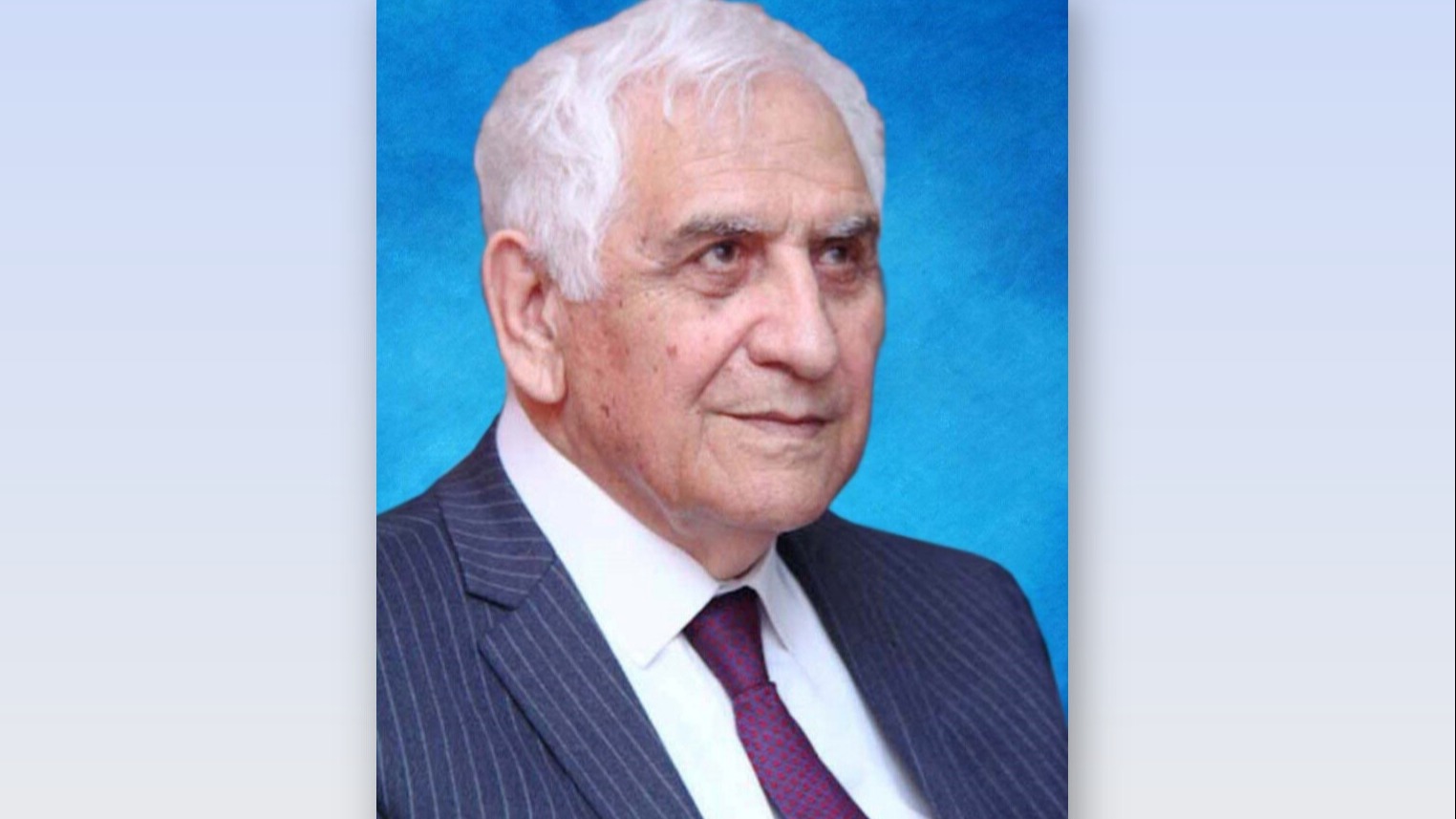 <p>Kitablar səltənətinin inciləri: Nəriman Həsənzadə “Yadına düşəcəyəm”</p>