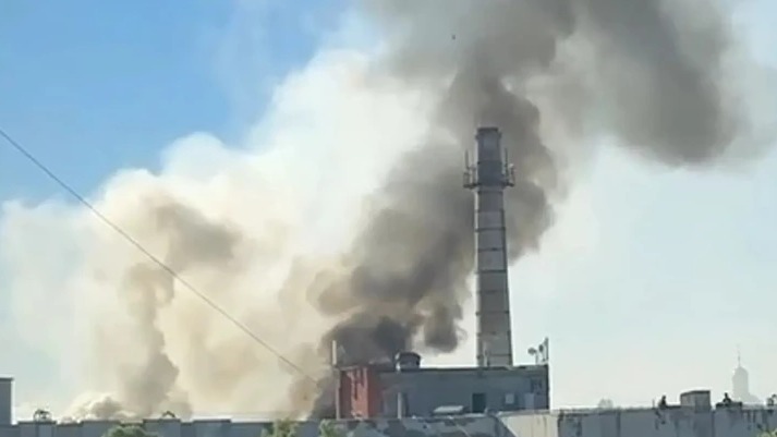 <p>Ukrayna Silahlı Qüvvələri Rusiyanın ən böyük neft&nbsp;emalı zavodlarından birinə zərbə endirib</p>