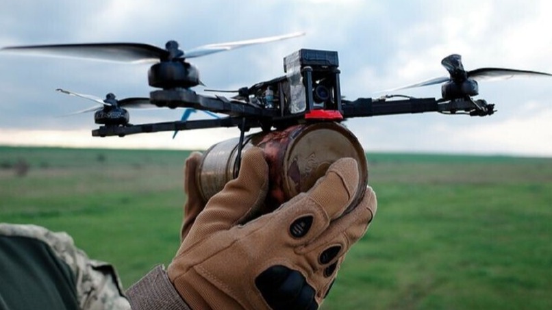 <p>Ukrayna Estoniya ilə dron müqaviləsi imzalayıb</p>