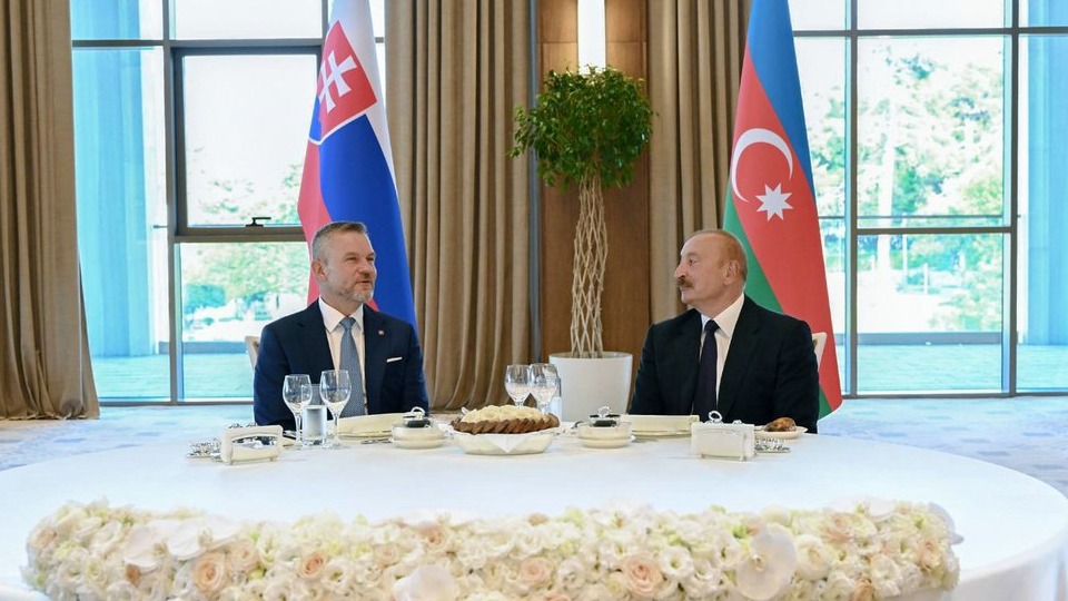 <p>İlham Əliyevin adından Xankəndidə Slovakiya&nbsp;Prezidentinin şərəfinə rəsmi nahar verilib</p> 