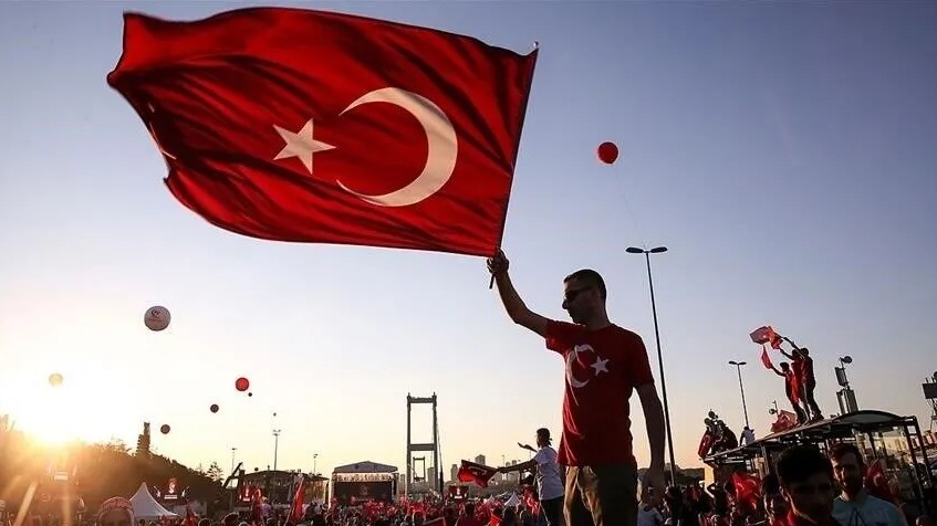 <p>Türkiyə Demokratiya və Milli Birlik Gününü qeyd edir</p> 