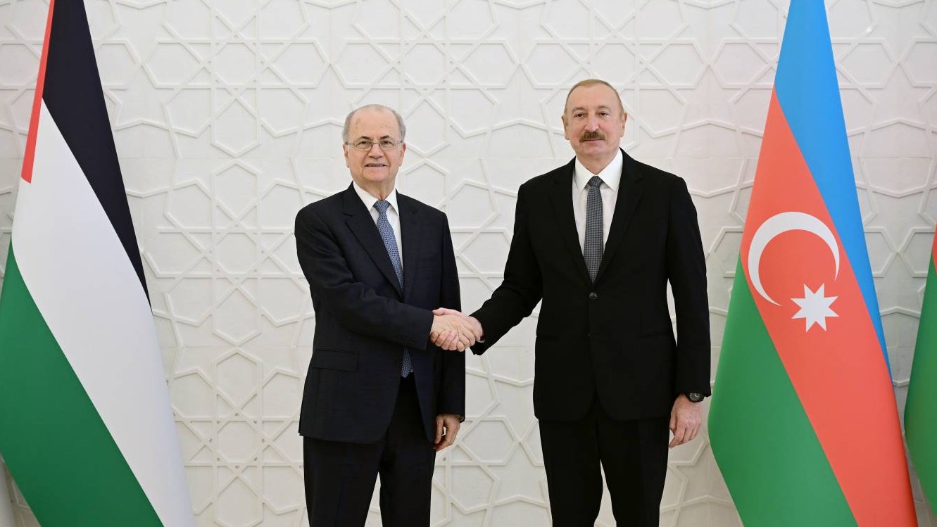 <p>Fələstinin Baş naziri Bakıda</p> 