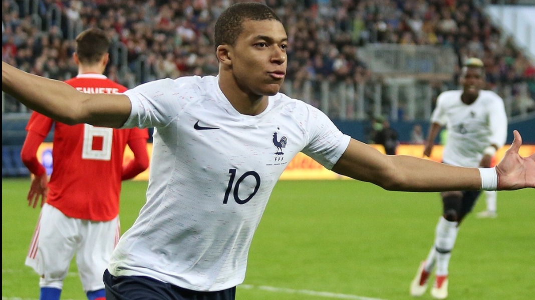 <p>Kilian Mbappe DÇ-2026-nın ən yaxşı bombardiri olub</p>