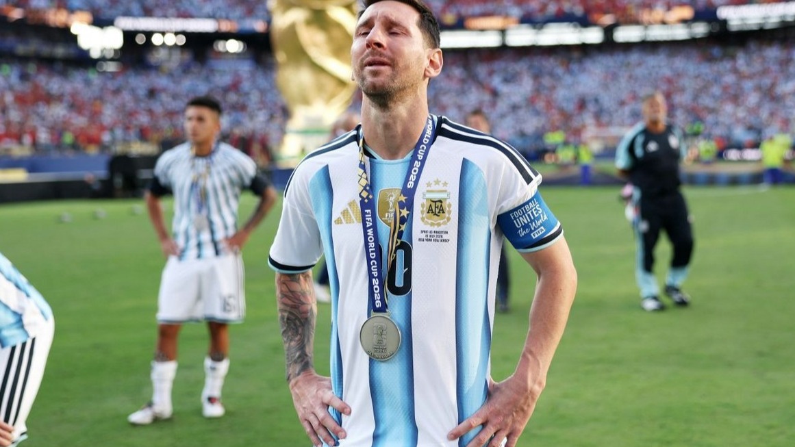<p>Messi 2026-cı il Dünya Kubokundan sonra şəxsi təyyarəsi ilə Argentinaya qayıdıb</p>