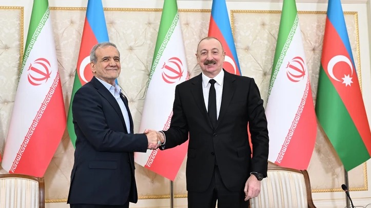 <p>İlham Əliyev İran Prezidentinə Azərbaycan&nbsp;haqqında xoş sözlərinə görə təşəkkür etdi</p> 