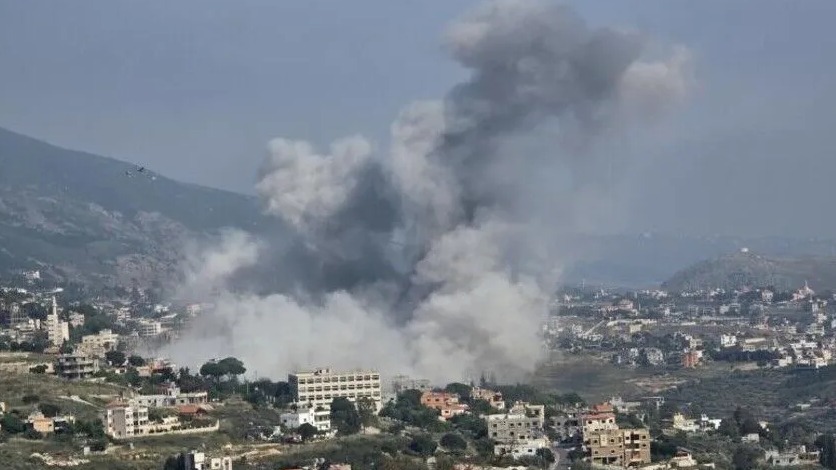 <p>İsrail ordusu Livanın cənubundakı bir kəndi atəşə tutub</p>