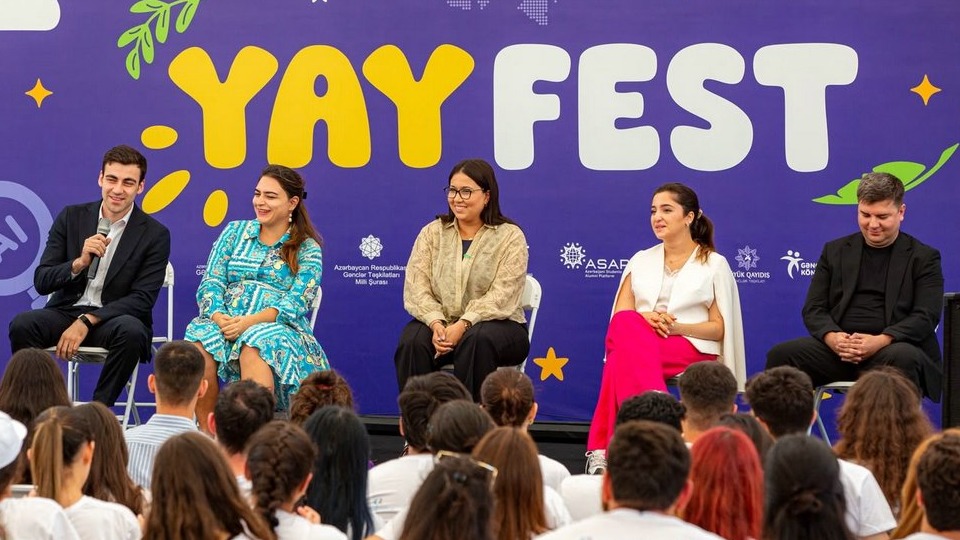 <p>&ldquo;Yay Fest&rdquo;in &ldquo;Mühəndislik&nbsp;və Kod&rdquo; düşərgəsi&nbsp;texnologiyaya həvəsi olan gəncləri bir araya gətirib +FOTO=15</p>