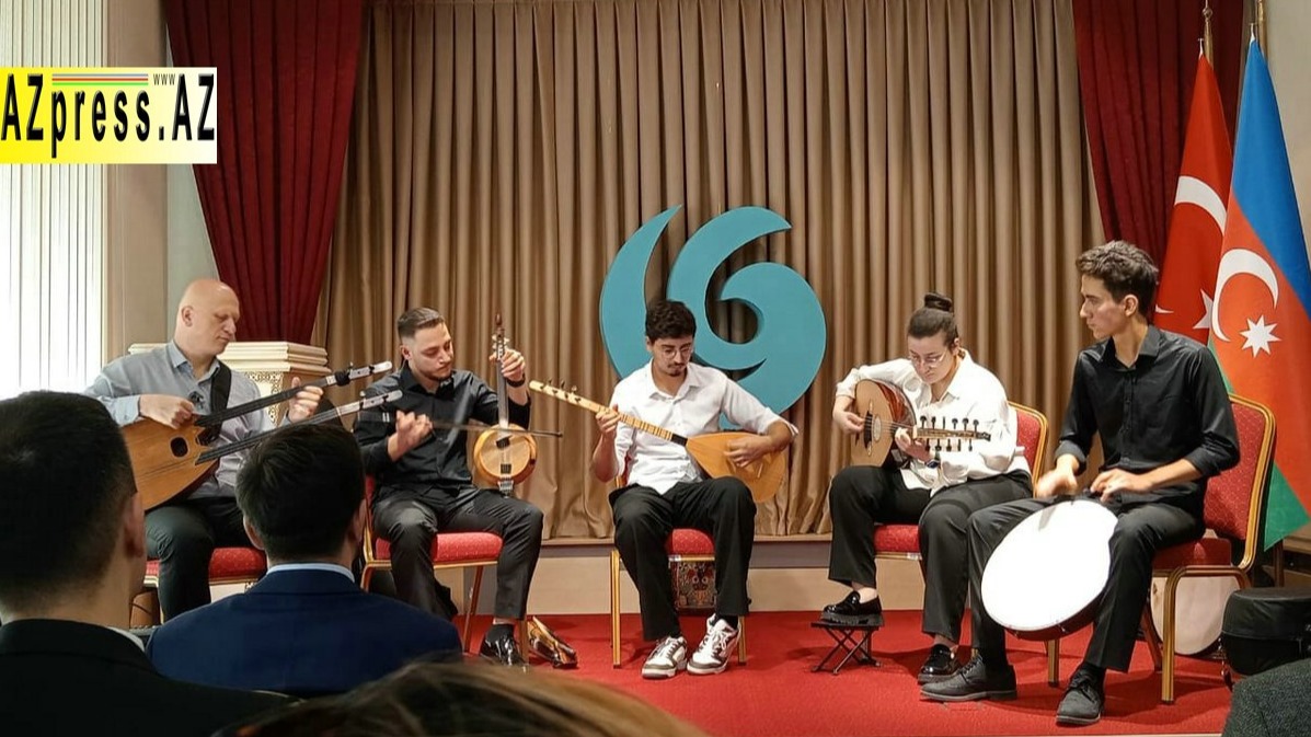 <p>Azərbaycan və Türkiyə arasındakı mədəni əlaqələr&nbsp;Bakıda musiqi vasitəsilə araşdırılırdı&nbsp;-&nbsp;FOTOLAR</p>
