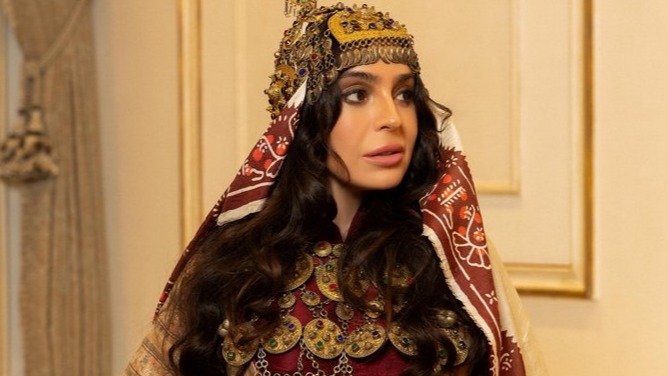 Leyla Əliyeva milli geyimdə +FOTO