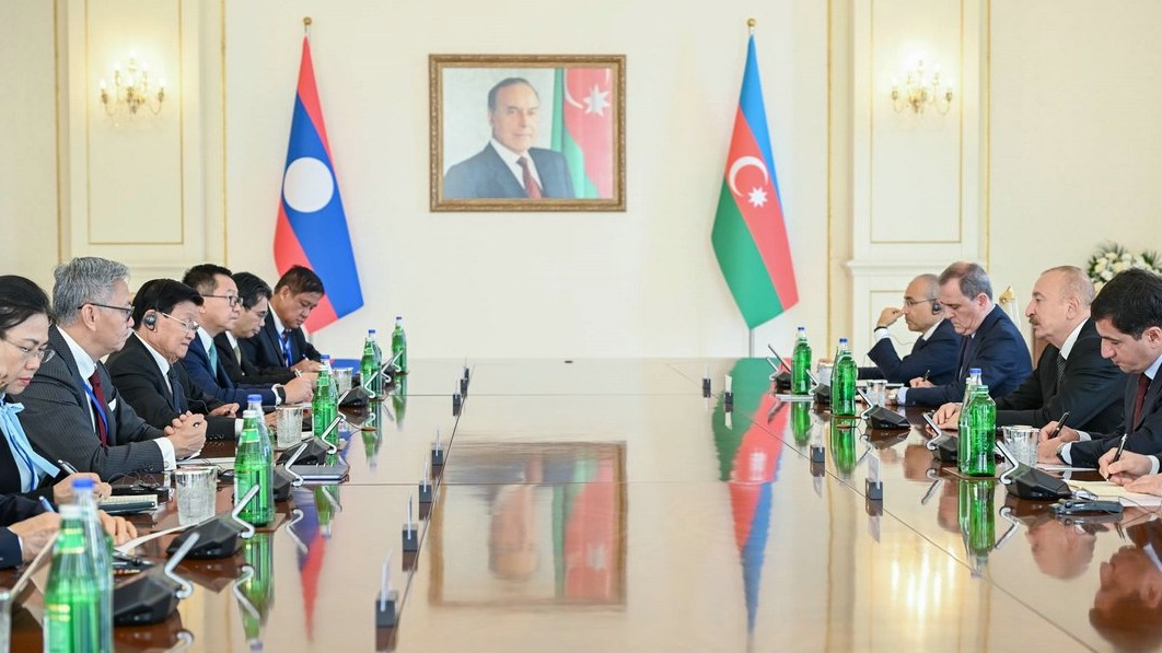 <p>İlham Əliyevin Laos Prezidenti ilə geniş tərkibdə görüşü</p> 